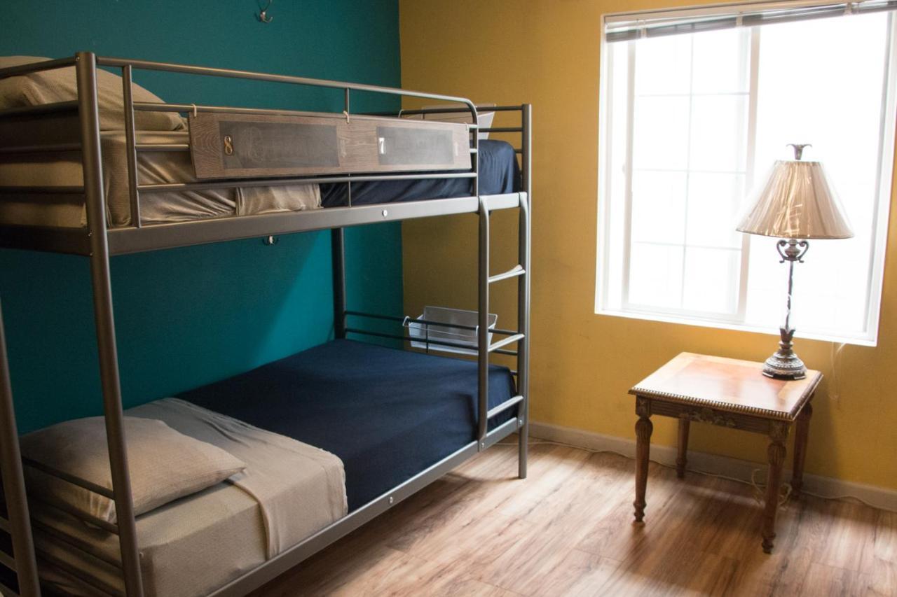 Hostal Melrose (adults Only)